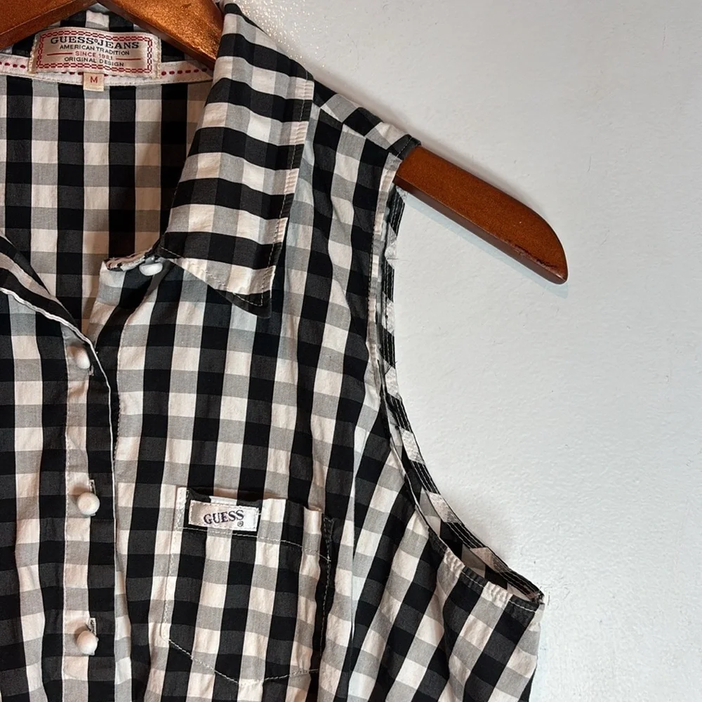 GUESS Black & White Checkered sleeveless tie-waist Women's top size medium - Picture 10 of 12